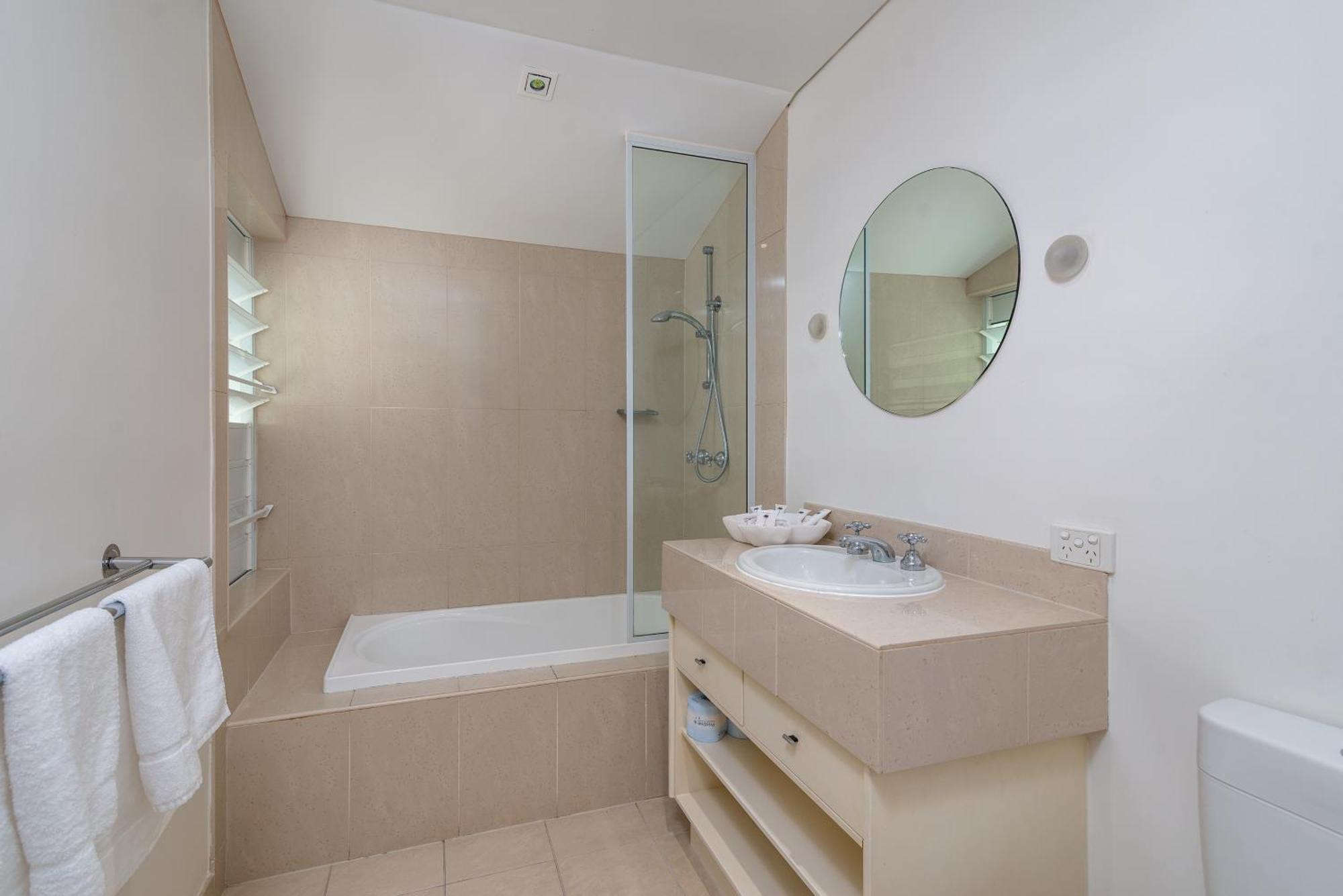 Verandahs Boutique Apartments Port Douglas Extérieur photo